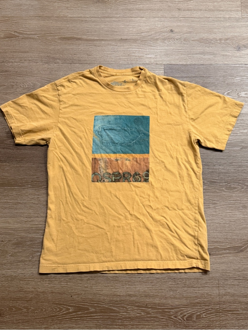 Quiksilver Mustard Yellow Graphic Short Sleeve Tee